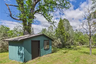 37777 China Creek Rd, Oakhurst, CA 93644 - Photo 39