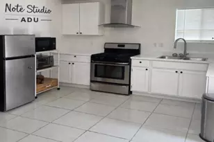 819 E 85th St, Los Angeles, CA 90001 - Photo 15