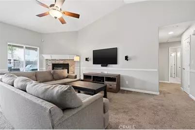 1155 W Julia Way, Hanford, CA 93230 - Photo 15