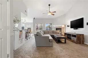 1155 W Julia Way, Hanford, CA 93230 - Photo 9