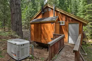 7739 Black Pine, Fish Camp, CA 93623 - Photo 21