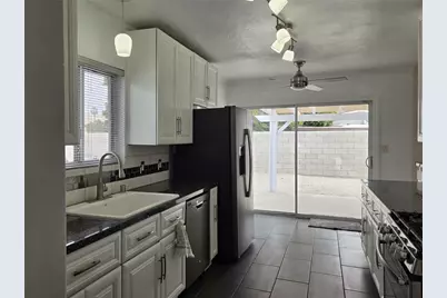 68015 Estio Road, Cathedral City, CA 92234 - Photo 9