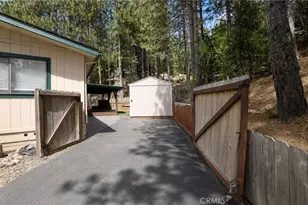39737 Road 274, Bass Lake, CA 93604 - Photo 29