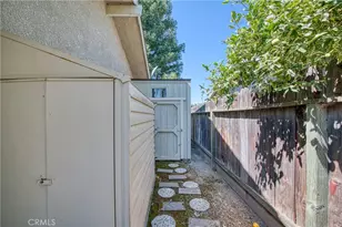 1521 S Bush, Fresno, CA 93727 - Photo 53