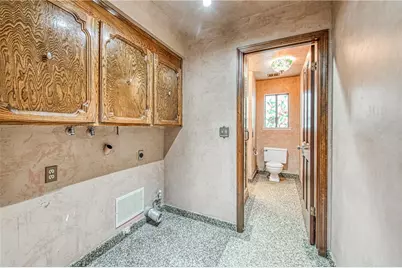 1521 S Bush, Fresno, CA 93727 - Photo 25