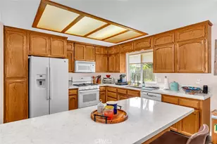 1932 Jefferson Ave, Madera, CA 93637 - Photo 11