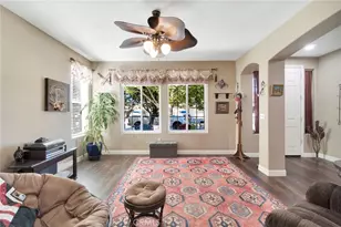 6367 E Dayton Ave, Fresno, CA 93727 - Photo 7