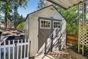 39678 Road 425B, Oakhurst, CA 93644 - Photo 27