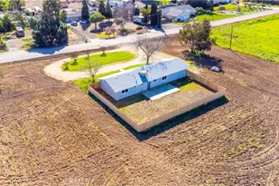 34937 Ave 13 1/2, Madera, CA 93636 - Photo 5