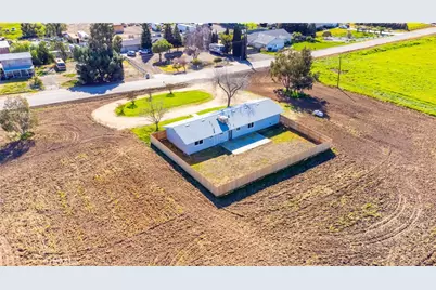 34937 Avenue 13 1/2, Madera, CA 93636 - Photo 5