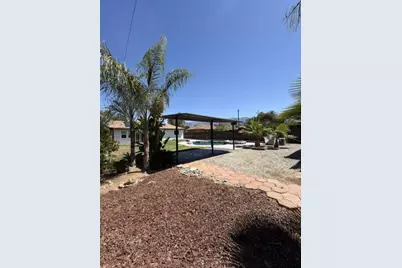 35025 San Carlos Street, Yucaipa, CA 92399 - Photo 15
