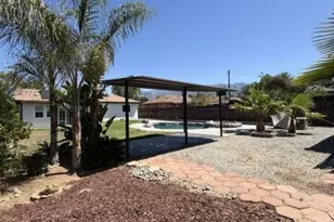 35025 San Carlos St, Yucaipa, CA 92399 - Photo 15