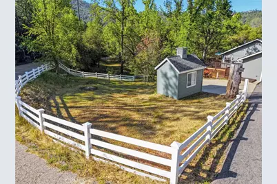 37927 China Creek, Oakhurst, CA 93644 - Photo 31
