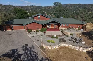 42366 Holiday Way, Coarsegold, CA 93614 - Photo 57