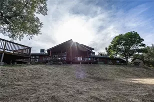 42366 Holiday Way, Coarsegold, CA 93614 - Photo 49