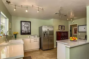 68051 Valley Vista Dr, Cathedral City, CA 92234 - Photo 13