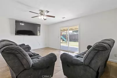 14291 Rosemary, , CA 93202 - Photo 7
