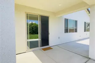 1620 W Porter, Visalia, CA 93291 - Photo 43