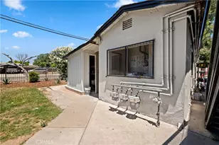 3940 E Burns, Fresno, CA 93725 - Photo 29