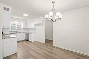 2239 Sunnyside, Clovis, CA 93611 - Photo 11