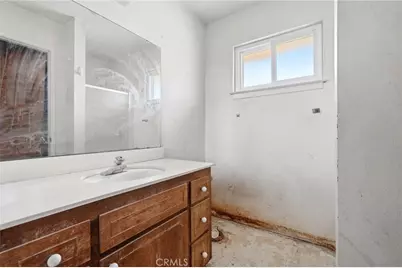 153 Bonita Ave, Fowler, CA 93625 - Photo 23