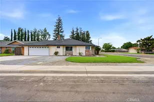 153 Bonita Ave, Fowler, CA 93625 - Photo 3