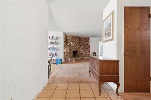 153 Bonita Ave, Fowler, CA 93625 - Photo 7