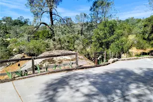 42011 Long Hollow, Coarsegold, CA 93614 - Photo 17