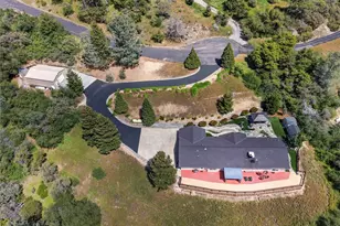 39380 Suncrest Ct, Oakhurst, CA 93644 - Photo 3