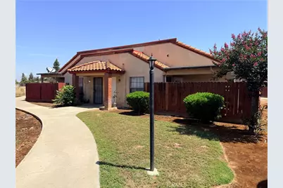 1405 E Cypress, Reedley, CA 93654 - Photo 1