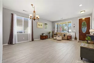 2429 N Oak Grv Ct, Visalia, CA 93291 - Photo 15
