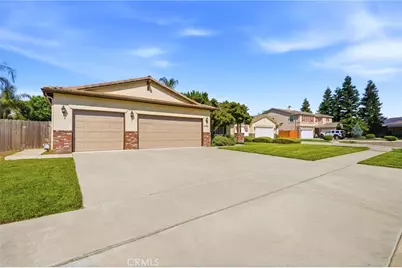 2429 N Oak Grove Court, Visalia, CA 93291 - Photo 3