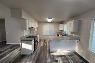 7127 N Antioch, Fresno, CA 93722 - Photo 31