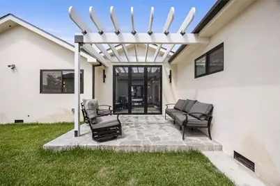 2316 N Parish Place, Burbank, CA 91504 - Photo 45