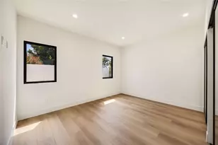 2316 N Parish Pl, Burbank, CA 91504 - Photo 31