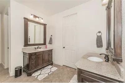 11345 N Via Montessori Drive, Fresno, CA 93730 - Photo 33