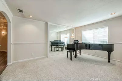 860 E Dartmouth, Fresno, CA 93730 - Photo 13