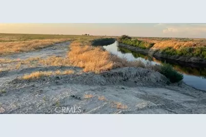 123 Poso Canal, Corcoran, CA 93212 - Photo 3
