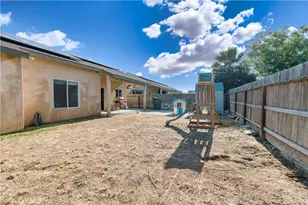 7443 Ensminger, Visalia, CA 93291 - Photo 17
