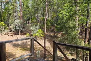 46336 Silvertip, Mono Hot Springs, CA 93643 - Photo 27