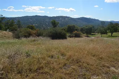 1 Corral Dr, Coarsegold, CA 93614 - Photo 13