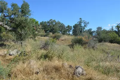 1 Corral Dr, Coarsegold, CA 93614 - Photo 3