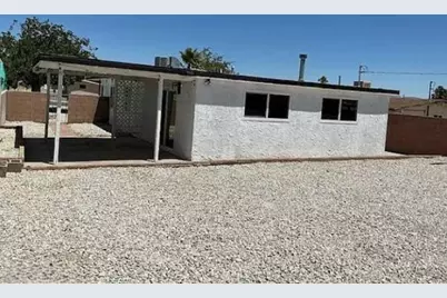 1008 E Elizabeth Street, Barstow, CA 92311 - Photo 3