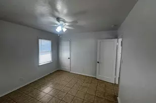 129 N Park, Fresno, CA 93701 - Photo 17