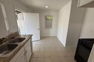 129 N Park, Fresno, CA 93701 - Photo 23