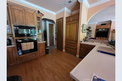1072 Rorden Avenue, Selma, CA 93662 - Photo 13