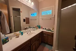 1072 Rorden Ave, Selma, CA 93662 - Photo 17