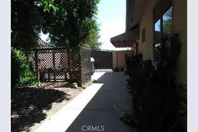 1072 Rorden Avenue, Selma, CA 93662 - Photo 39