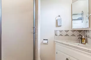 5767 E Park Circle, Fresno, CA 93727 - Photo 21