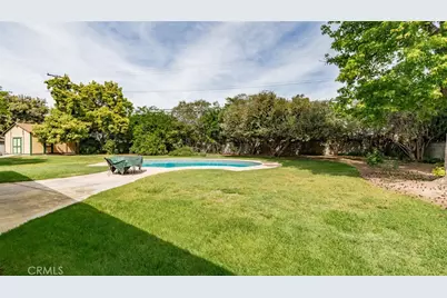 5767 E Park Circle, Fresno, CA 93727 - Photo 35